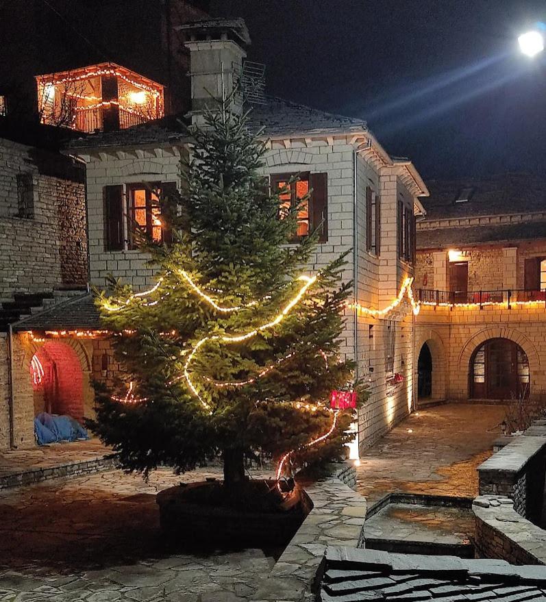 Βίτσα Πετρόκτιστο Αρχοντικό "Ιόλη" Με Θέα Ζαγόρι Villa Exteriör bild